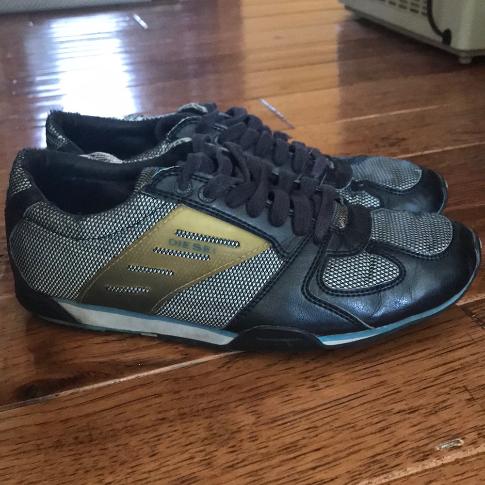 Rare Diesel Paralex Women’s 8.5 Fashion Sneakers